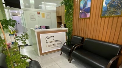 Esthetic Oral - Dentista